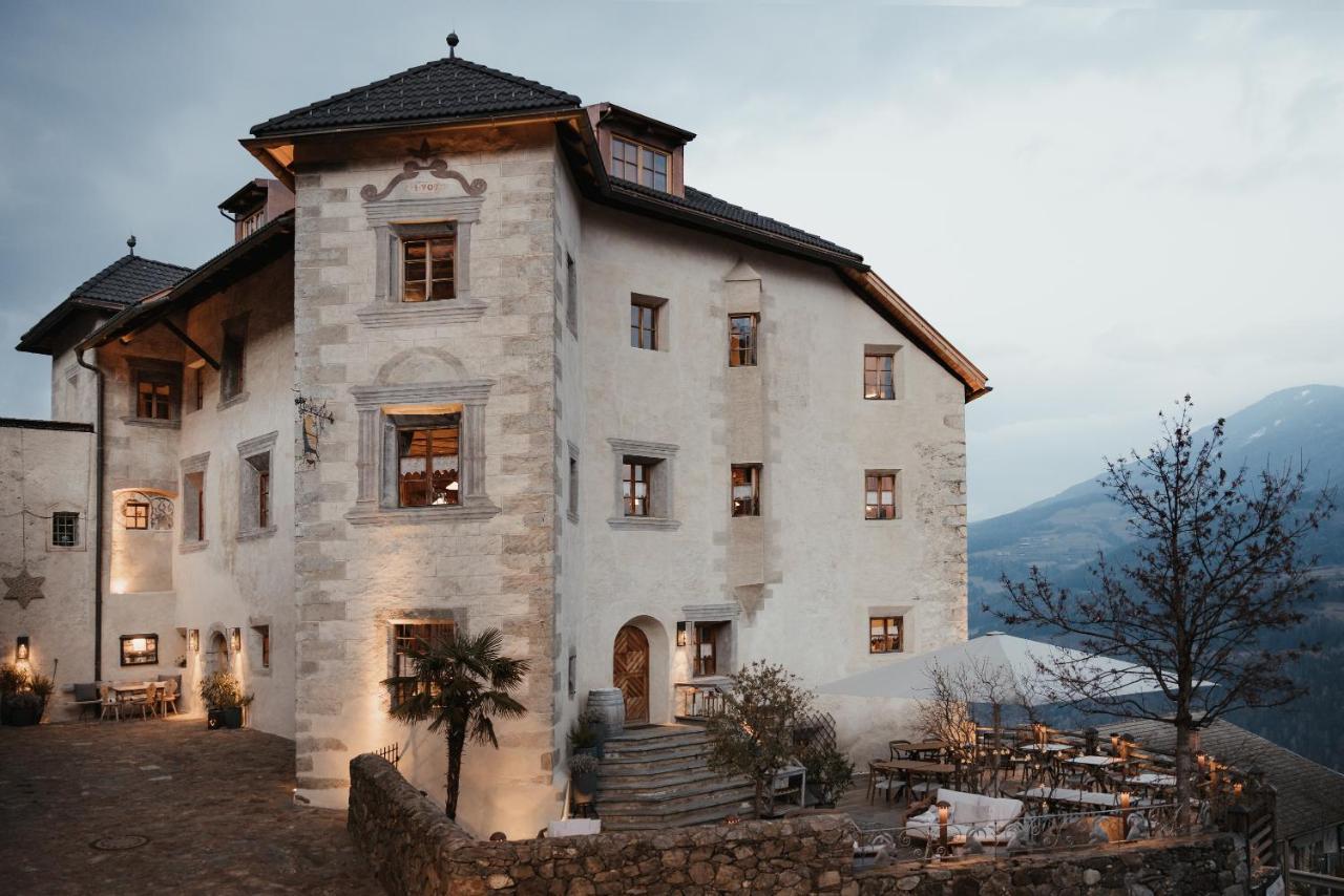 Hotel Ansitz Steinbock Villandro Exterior foto